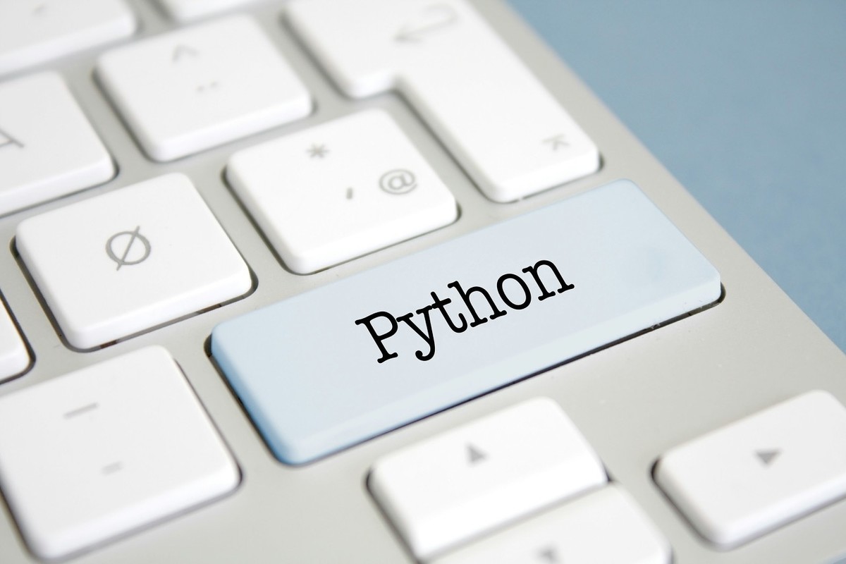 Python学习中的无效语法常见原因和解决办法分析 - 文章图片
